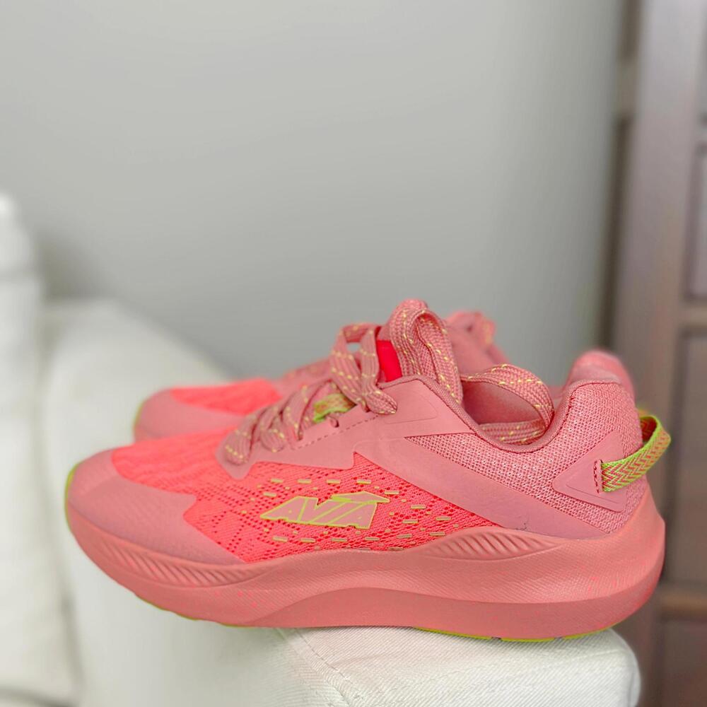 Avia Avi-Storm Girls Sneakers - Size 2 US